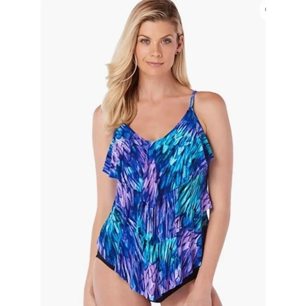 MIRACLESUIT
SIZE 8
Ruffled Feathers Alex Tankini